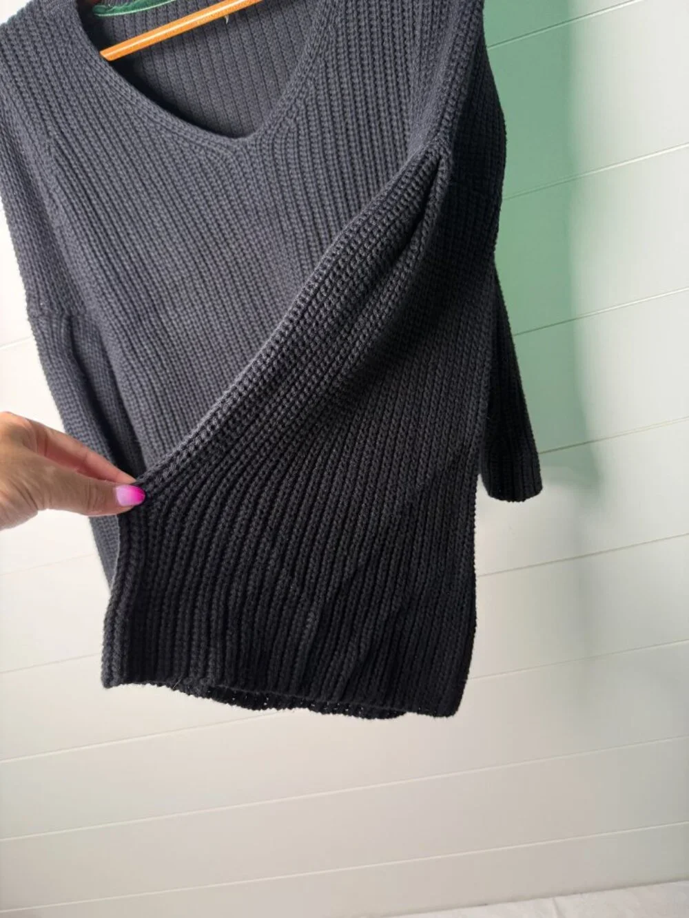 Free People Black Damsel Cable Knit V Neck Pullover and Long Bell Sleeves Sz M